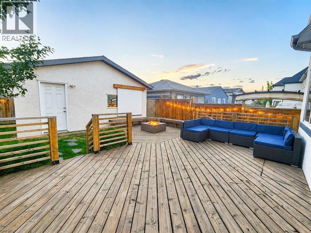432 Marquis Heights SE — photo 3