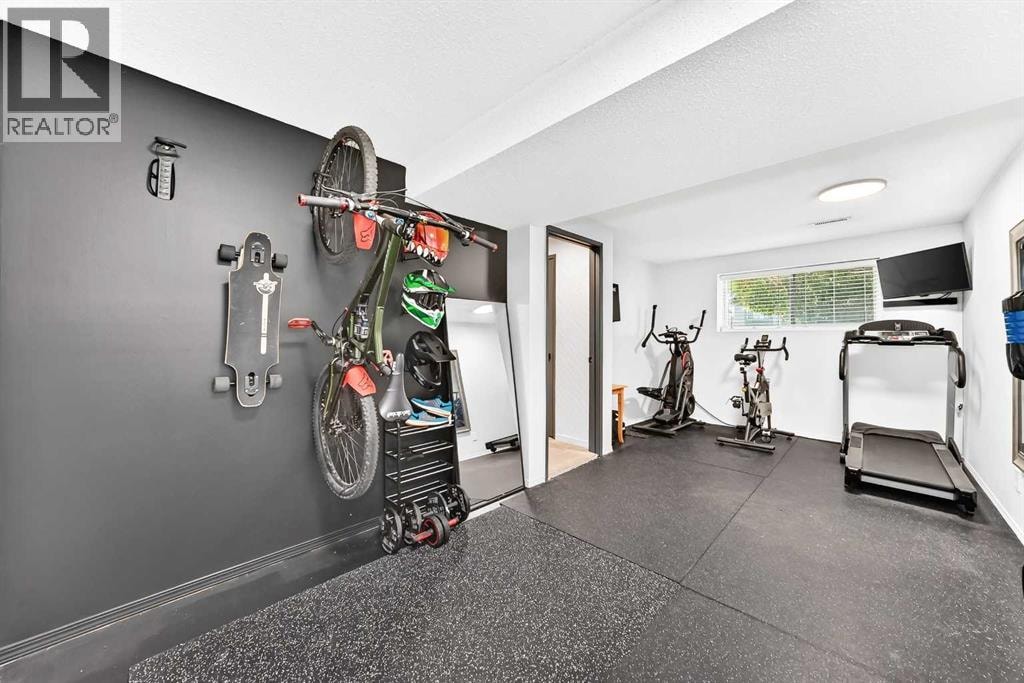 12 Aspen Crescent SE — photo 34
