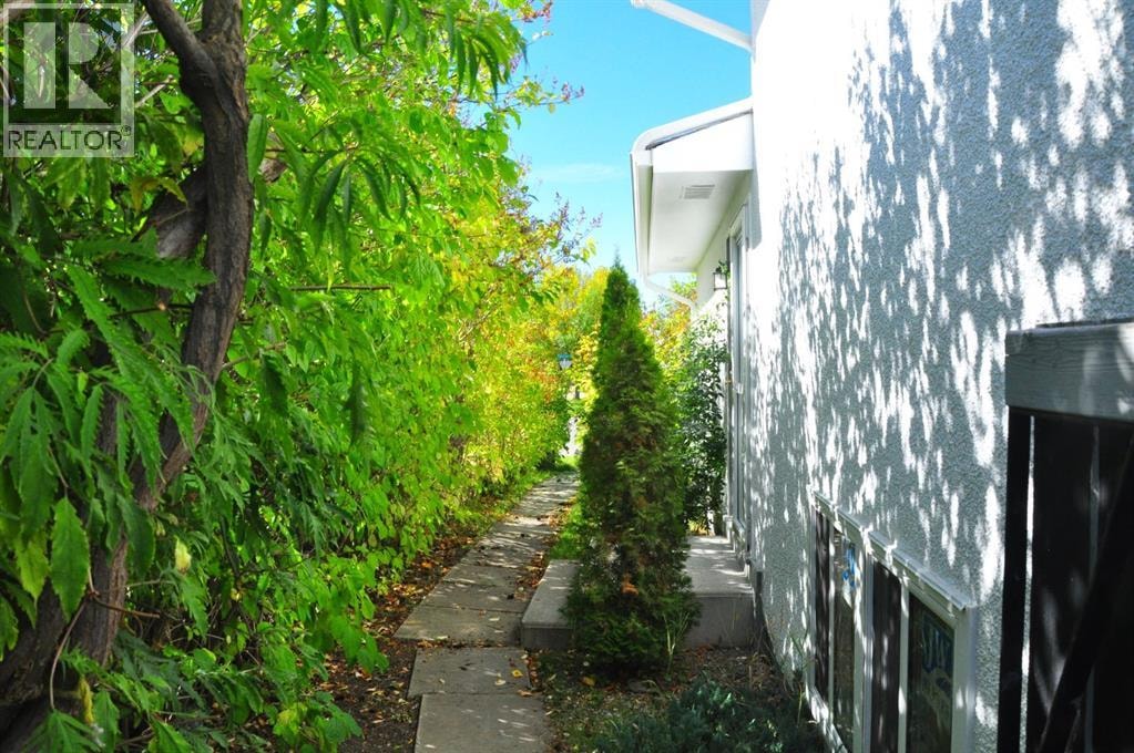 6808 Rundlehorn Drive NE — photo 40