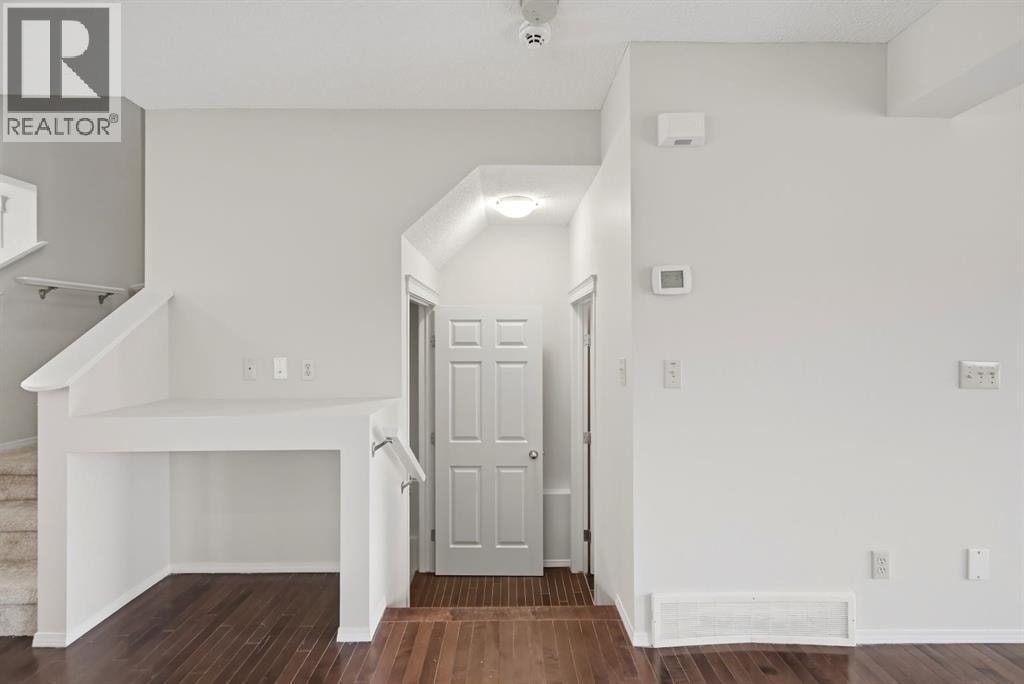 646 Everridge Drive SW — photo 16