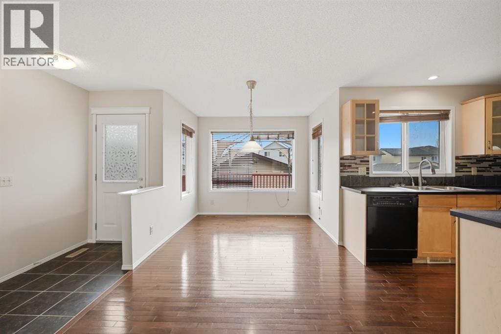 646 Everridge Drive SW — photo 12