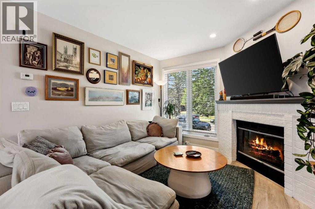 109 Coachway Lane SW — photo 3