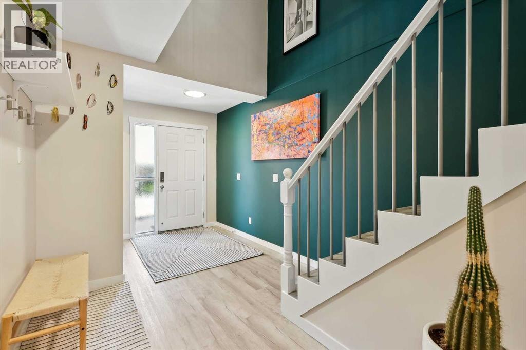 109 Coachway Lane SW — photo 2