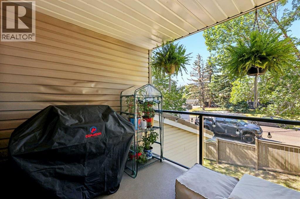 109 Coachway Lane SW — photo 43