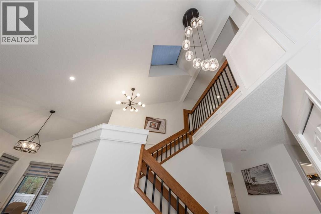 8266 Edgebrook Drive — photo 16