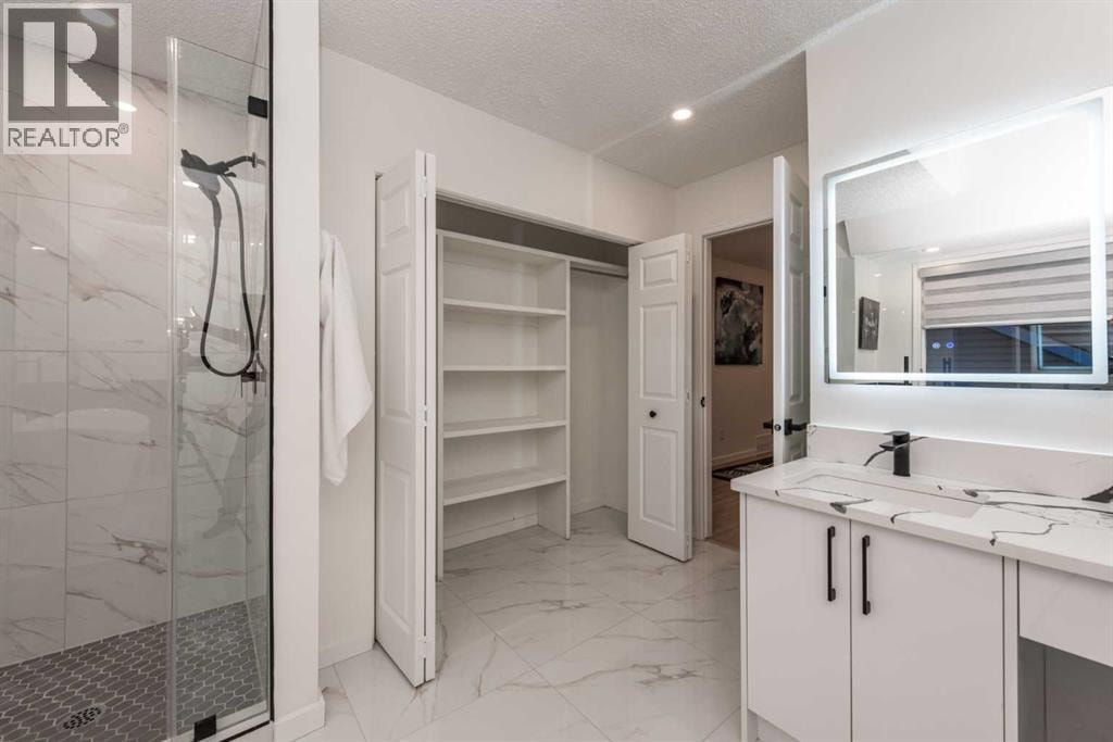 8266 Edgebrook Drive — photo 24
