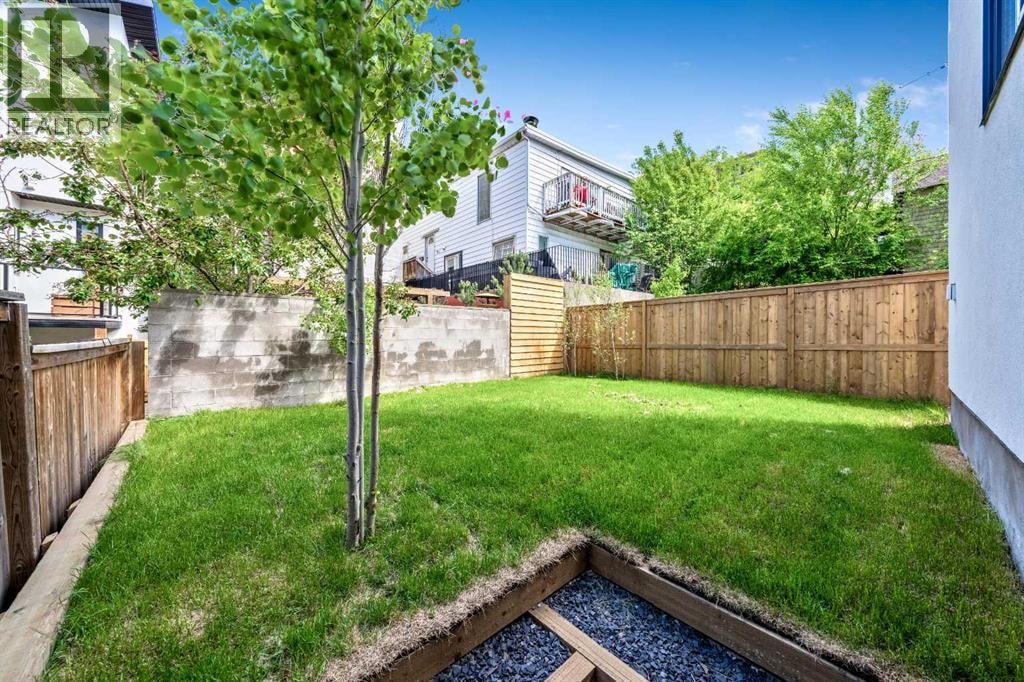 2518 16B Street SW — photo 32