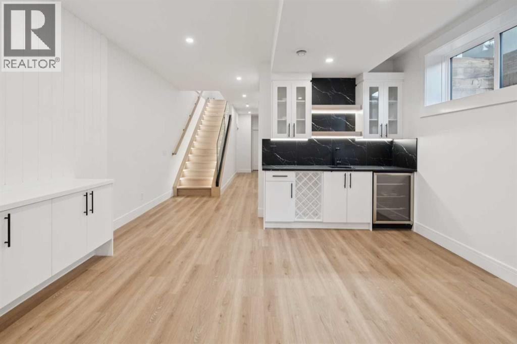 4214 16 Street SW — photo 38