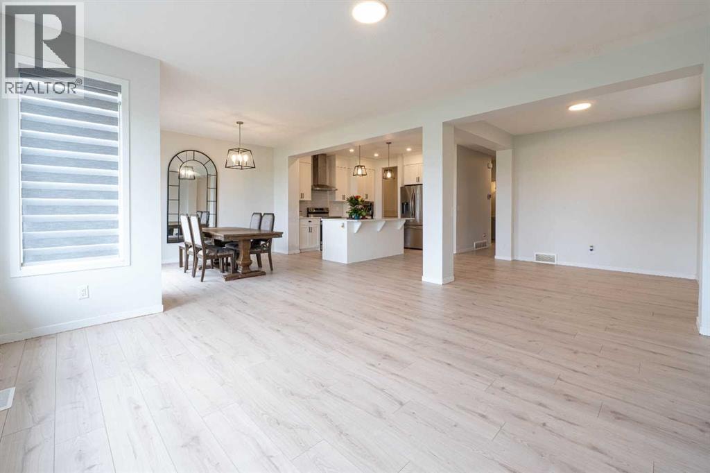 915 Corner Meadows Way NE — photo 11