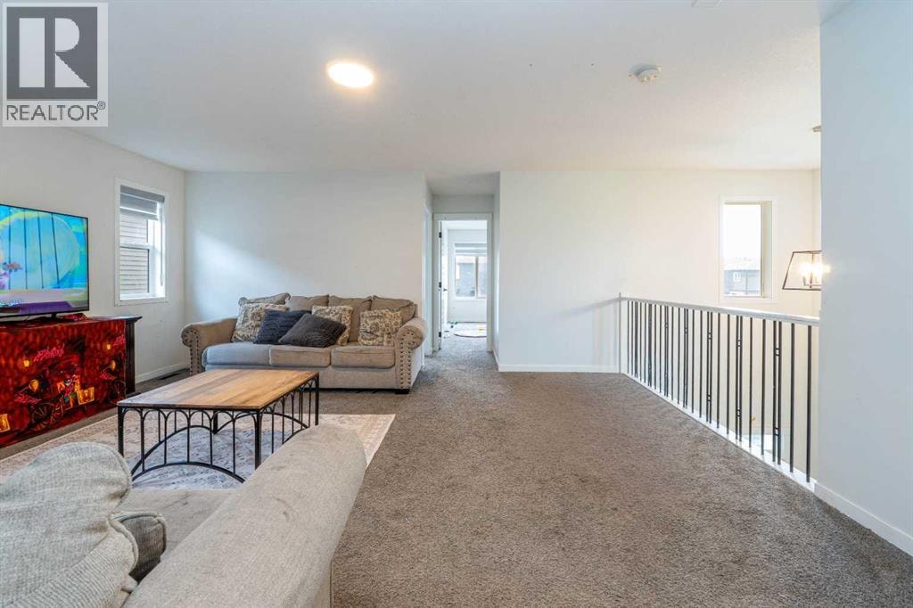 915 Corner Meadows Way NE — photo 13