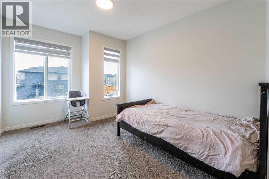 915 Corner Meadows Way NE — photo 17