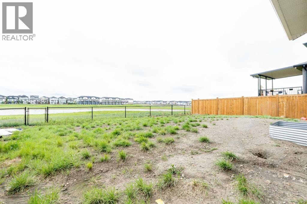 915 Corner Meadows Way NE — photo 31
