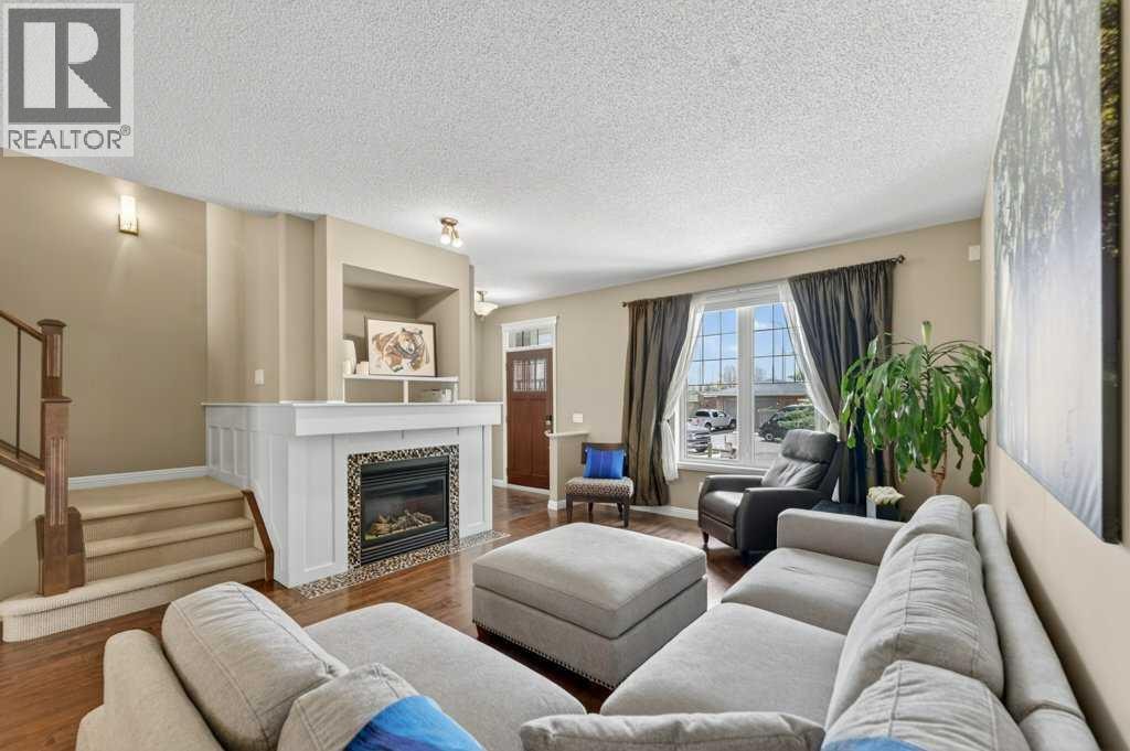 44 Mike Ralph Way SW — photo 5