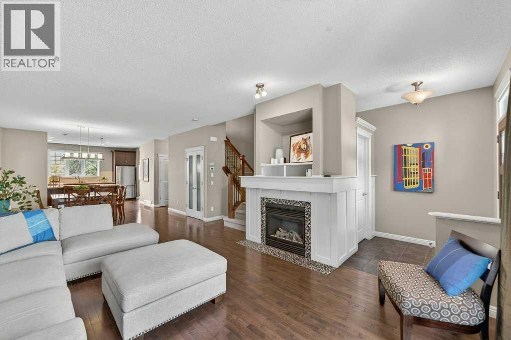 44 Mike Ralph Way SW — photo 3