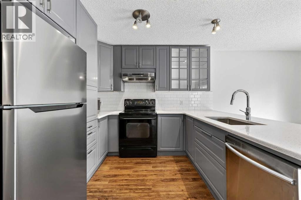 98 River Rock Crescent SE — photo 13