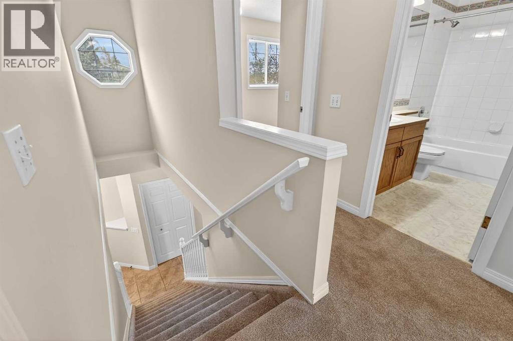 98 River Rock Crescent SE — photo 27