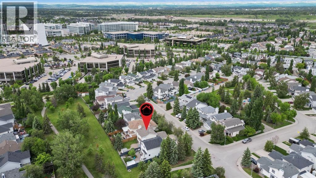 98 River Rock Crescent SE — photo 2