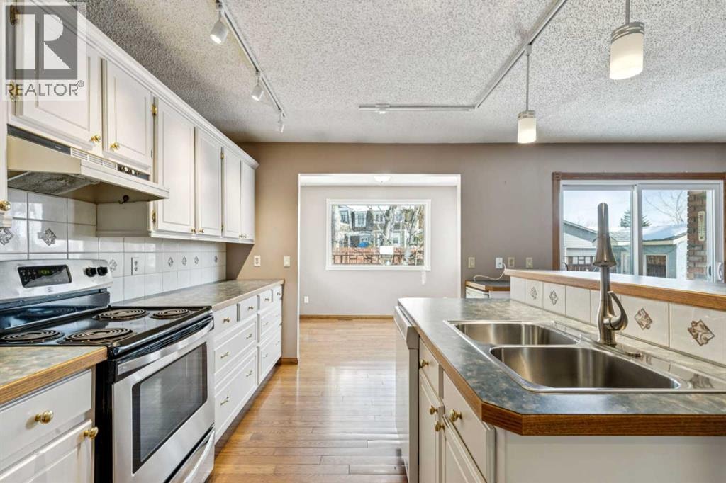 328 Norseman Road NW — photo 16