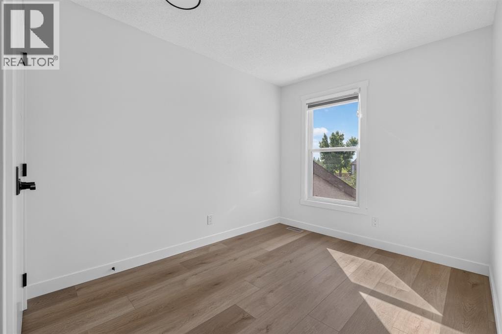 287 Pensville Close SE — photo 23