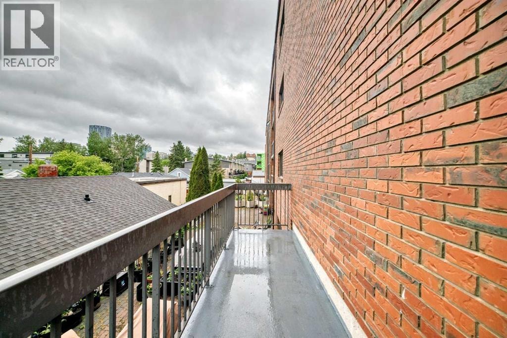 208, 659 4 Avenue NE — photo 24