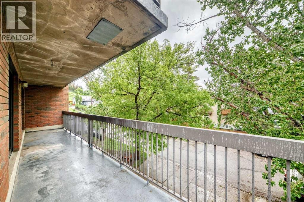 208, 659 4 Avenue NE — photo 28