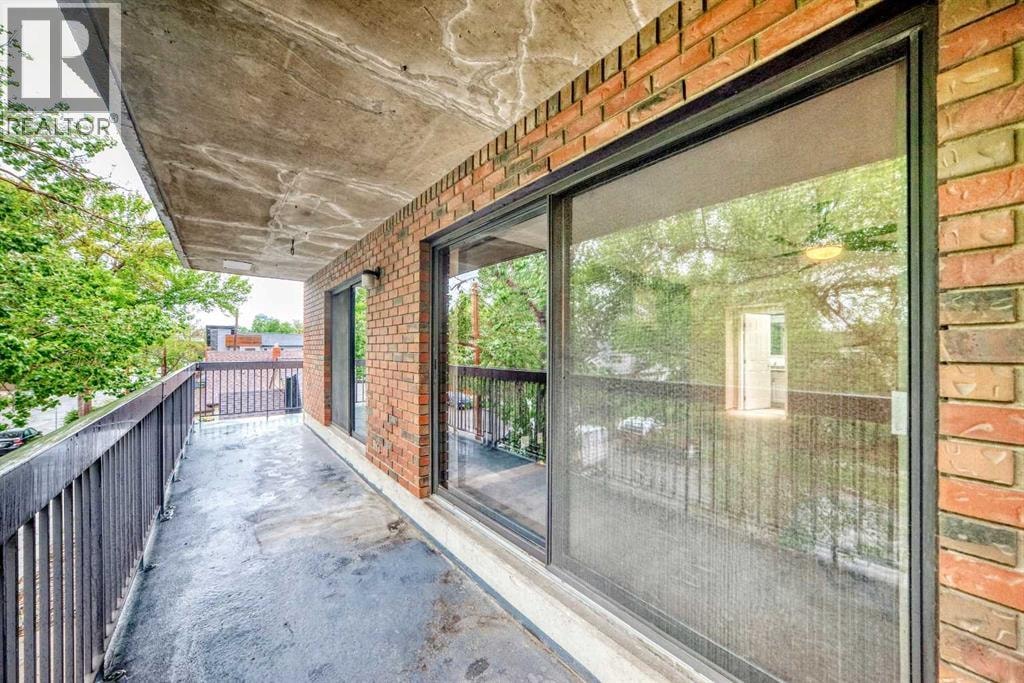 208, 659 4 Avenue NE — photo 30
