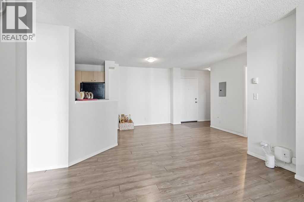 1008, 1111 6 Avenue SW — photo 10