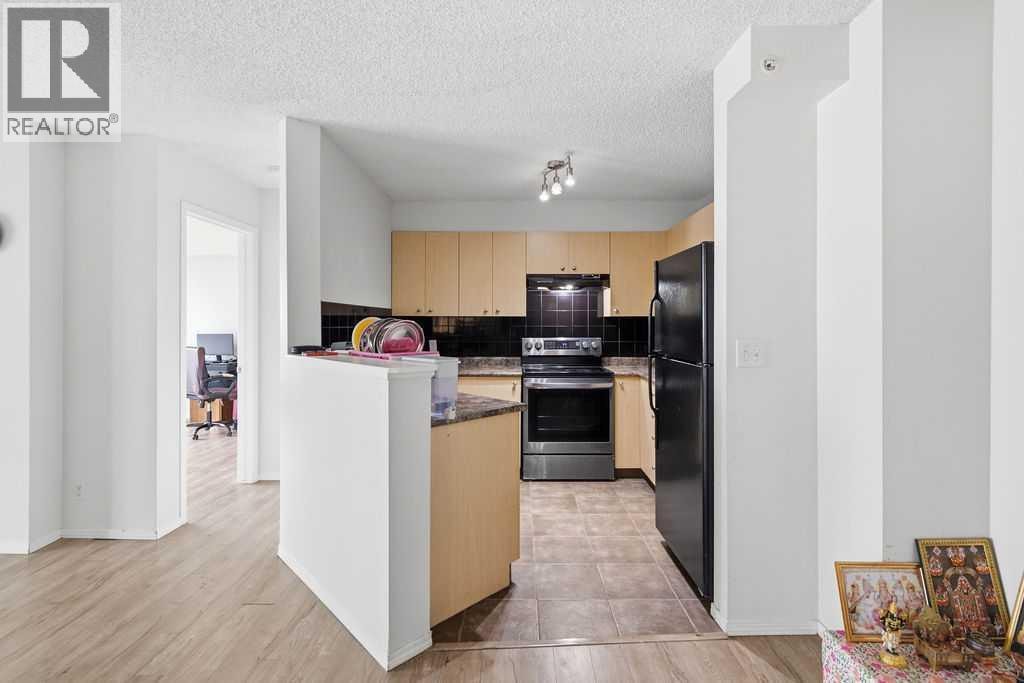 1008, 1111 6 Avenue SW — photo 13