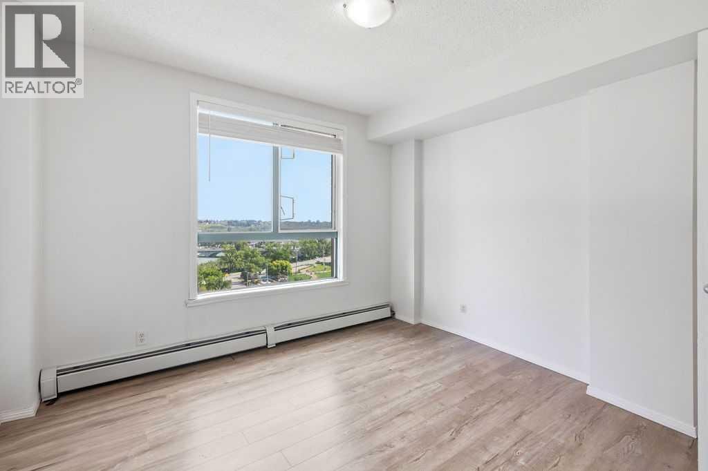 1008, 1111 6 Avenue SW — photo 25