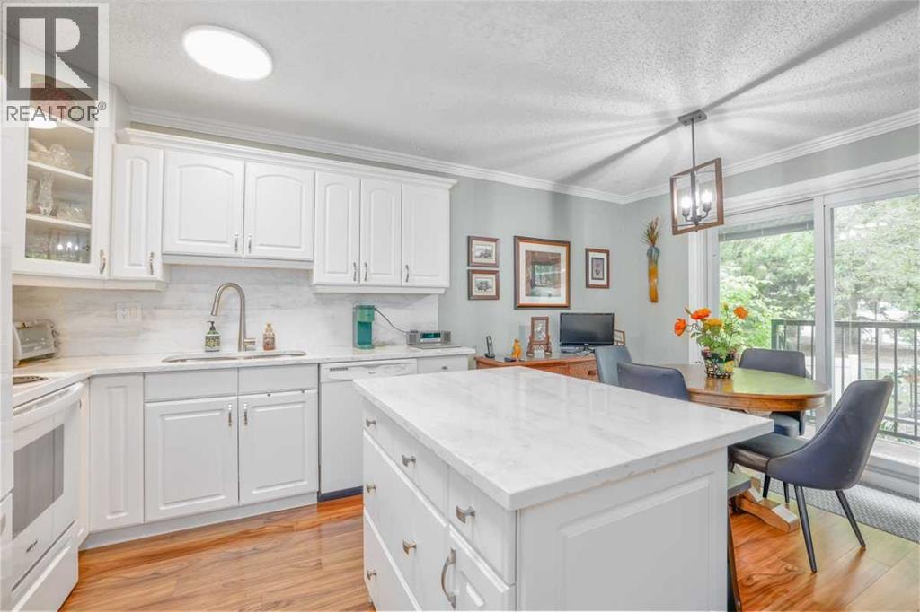 36, 10001 Brookpark Boulevard SW — photo 11