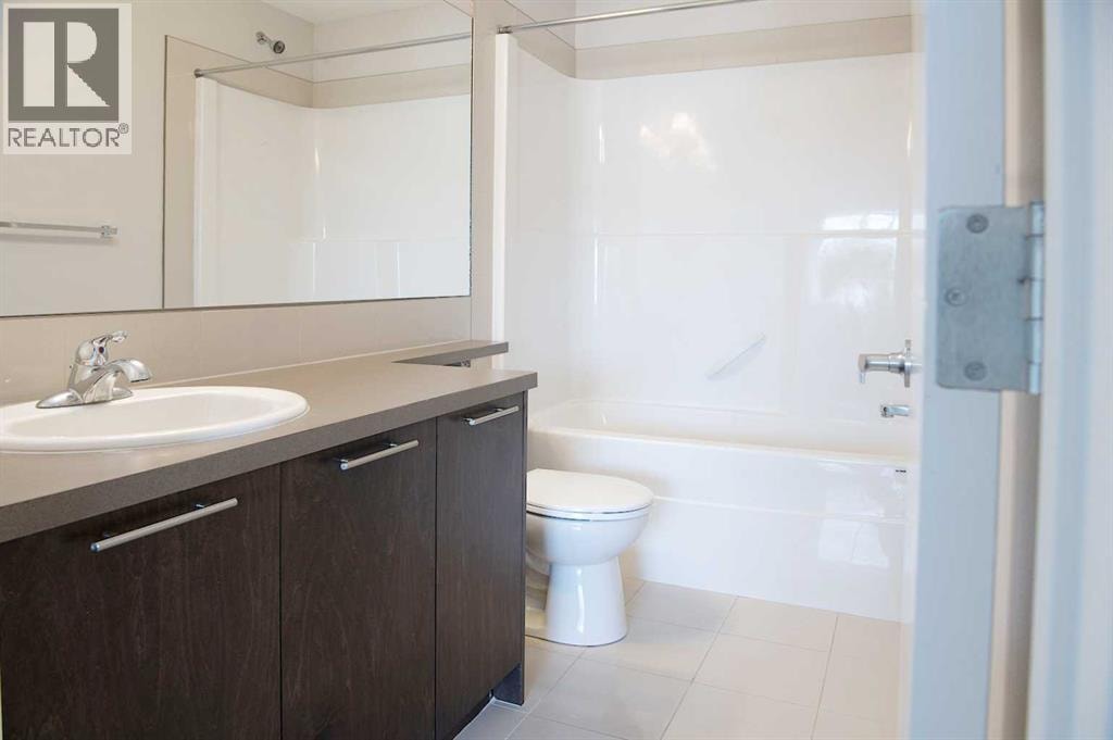 206 Redstone View NE — photo 12