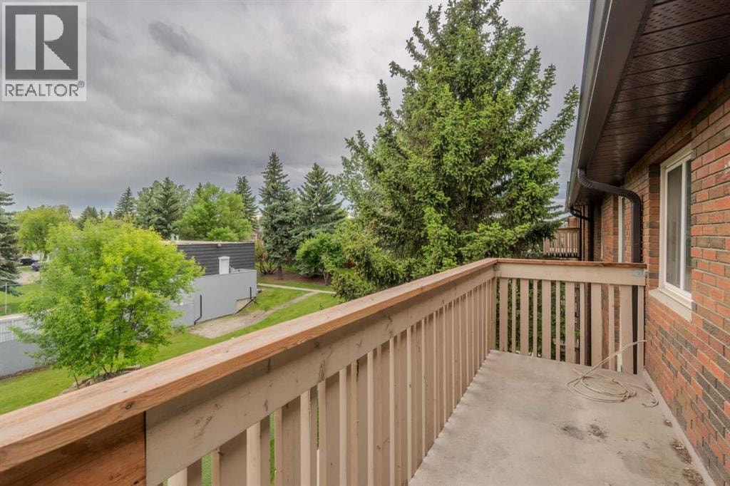 731, 11620 Elbow Drive SW — photo 9