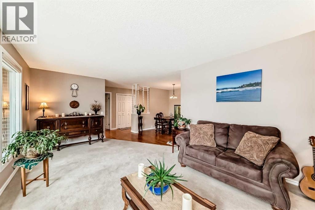 308 Cannington Place SW — photo 10