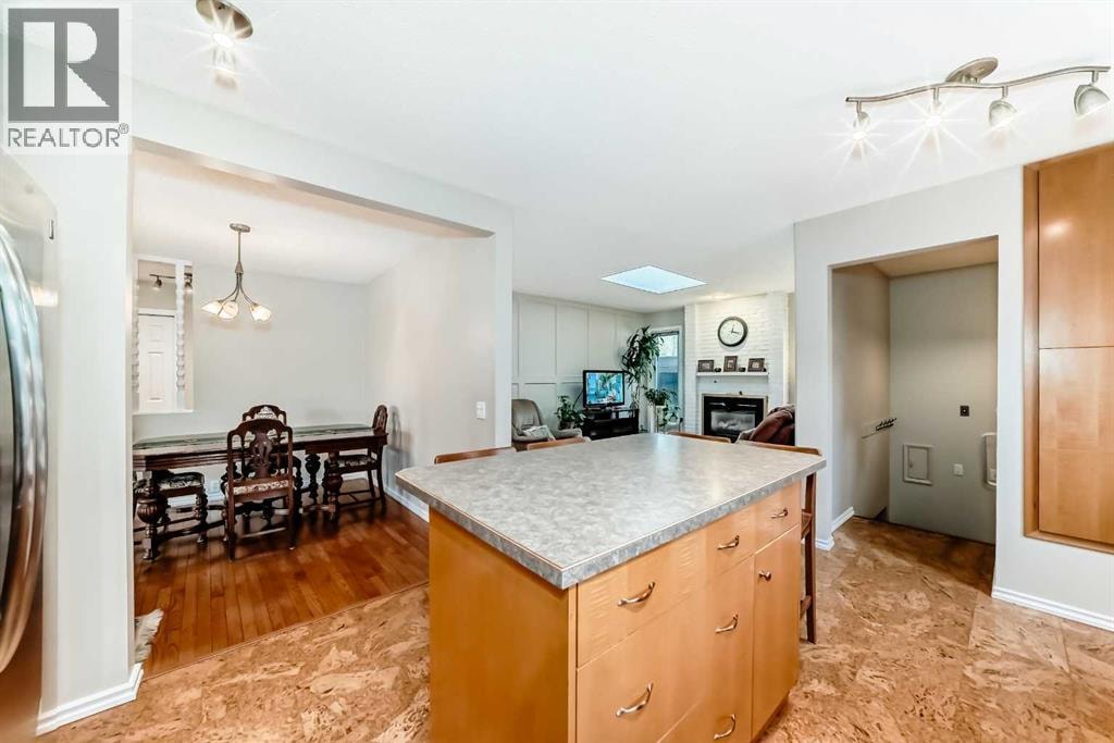 308 Cannington Place SW — photo 16