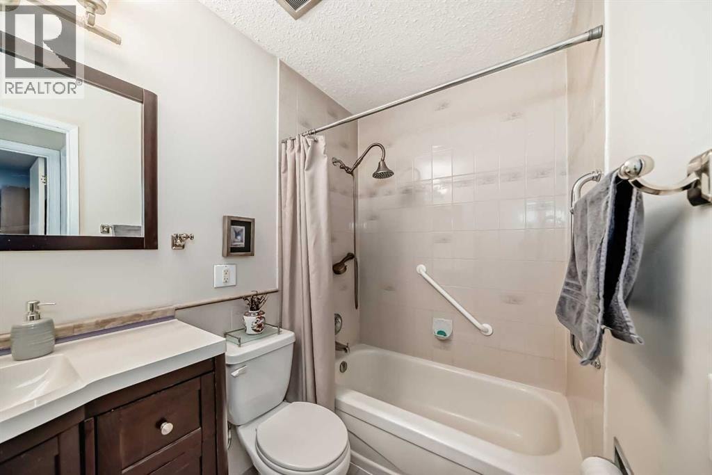 308 Cannington Place SW — photo 26