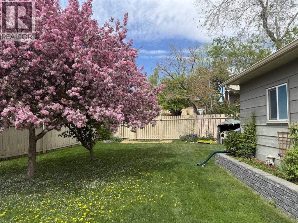 308 Cannington Place SW — photo 41