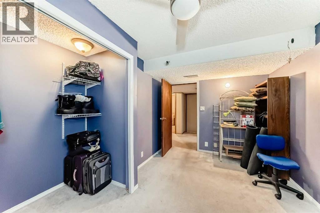 308 Cannington Place SW — photo 32