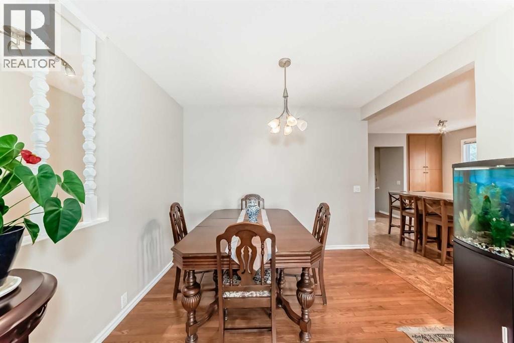 308 Cannington Place SW — photo 12