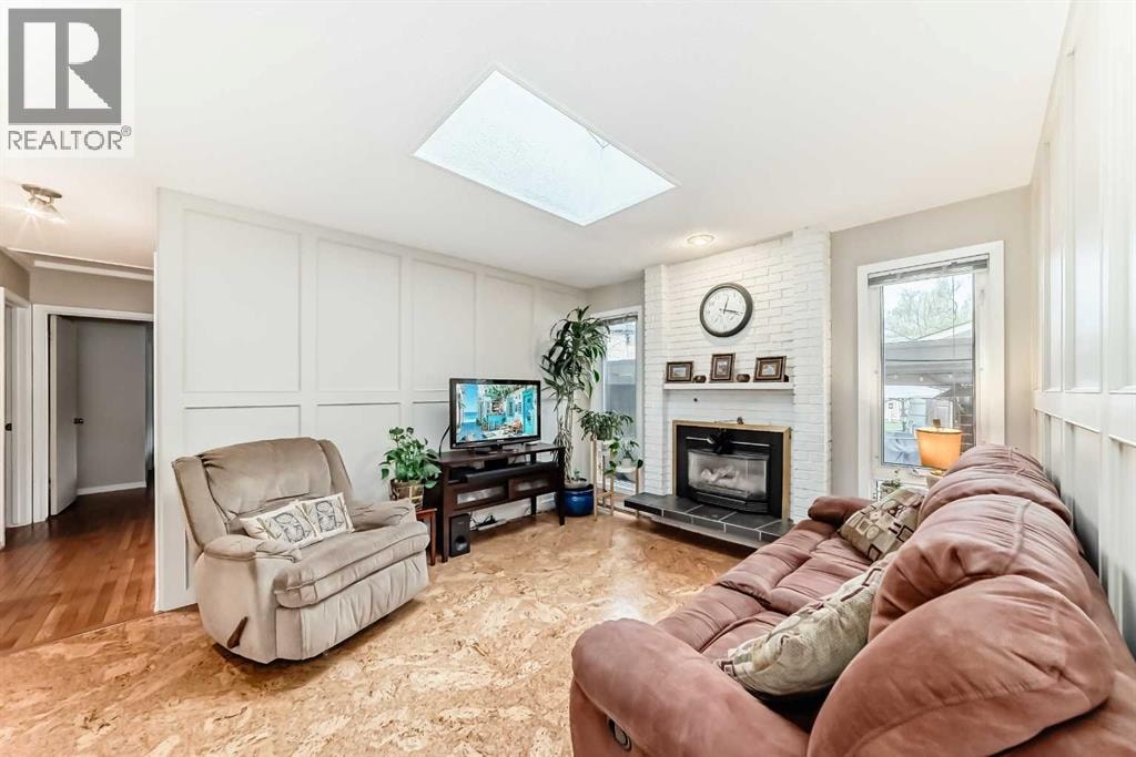 308 Cannington Place SW — photo 18