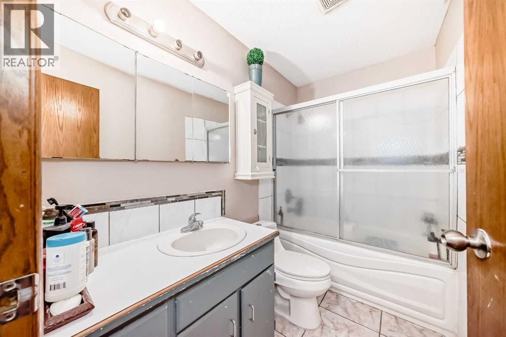 5411 Temple Road NE — photo 20