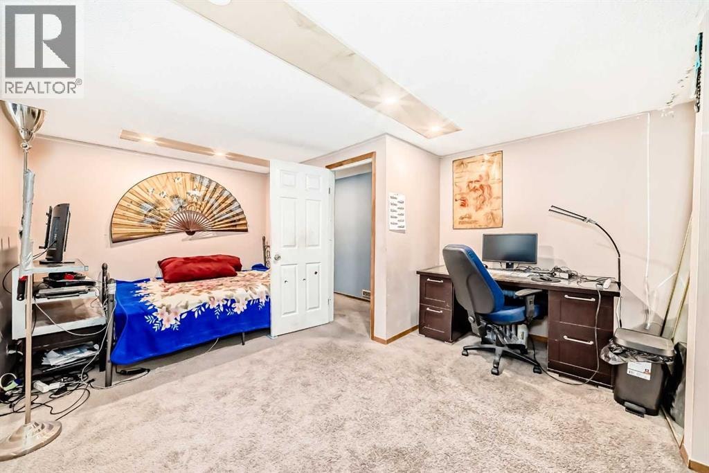 5411 Temple Road NE — photo 23