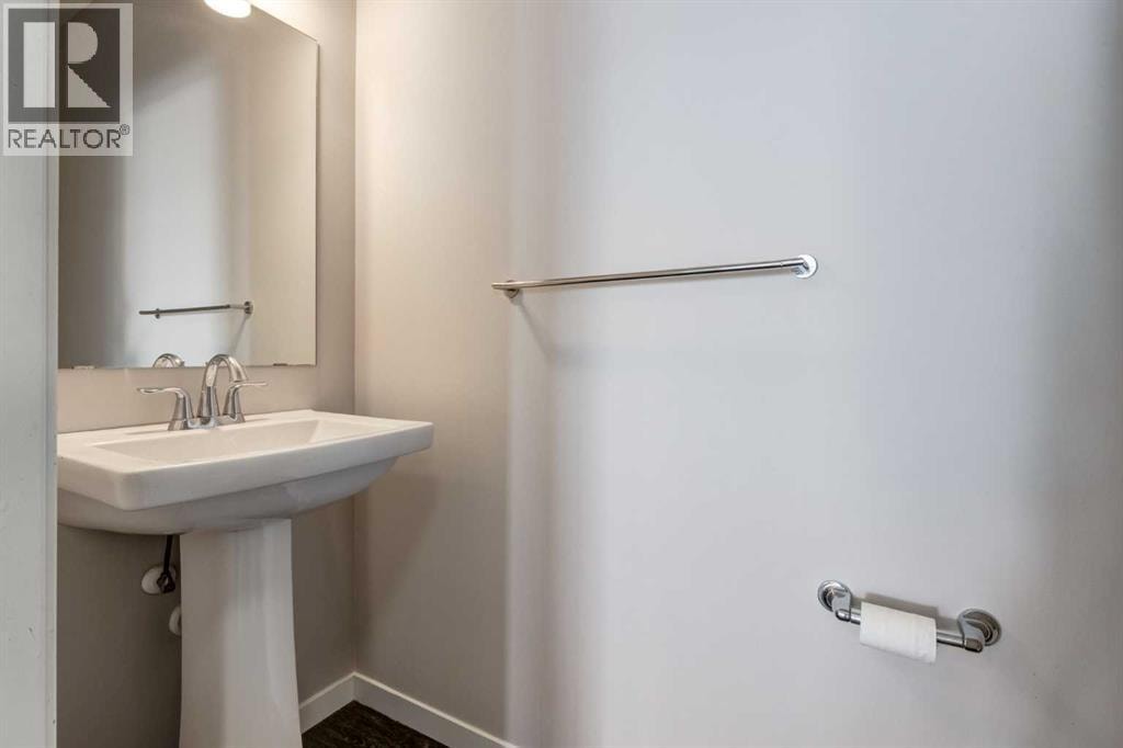 70 Howse Common NE — photo 12