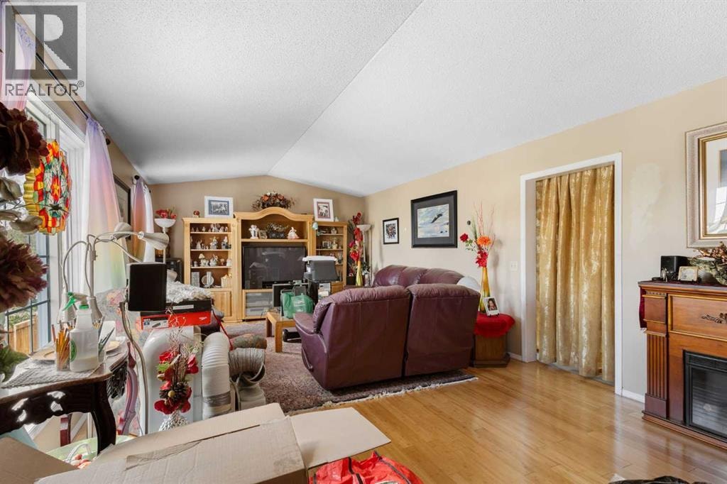 169 Beddington Circle NE — photo 11