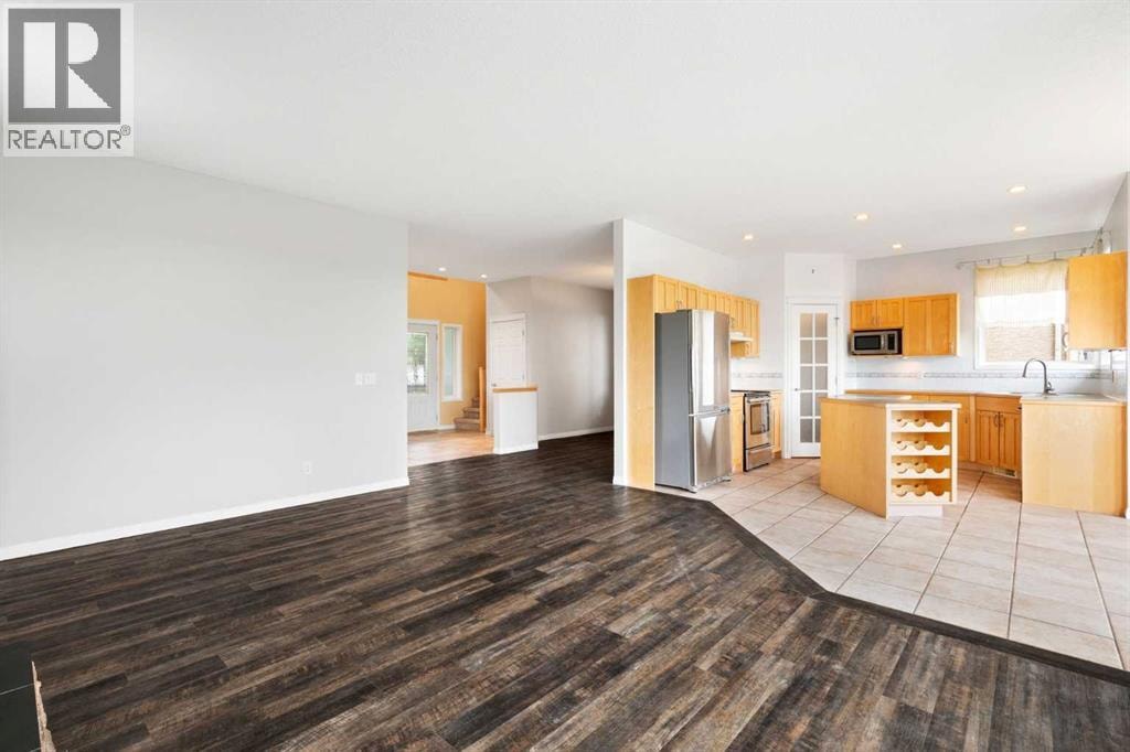 79 Royal Crest Way NW — photo 11