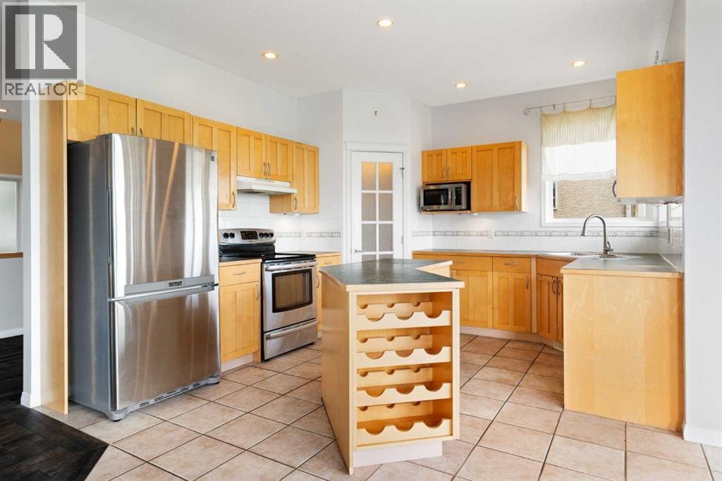 79 Royal Crest Way NW — photo 15