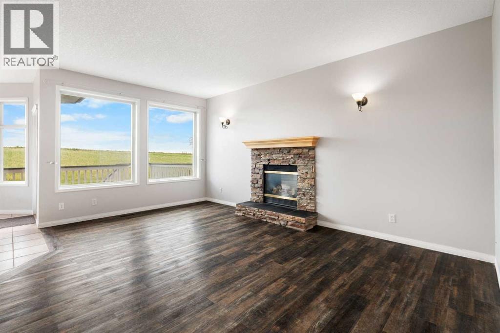79 Royal Crest Way NW — photo 9