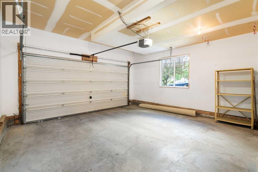 79 Royal Crest Way NW — photo 41