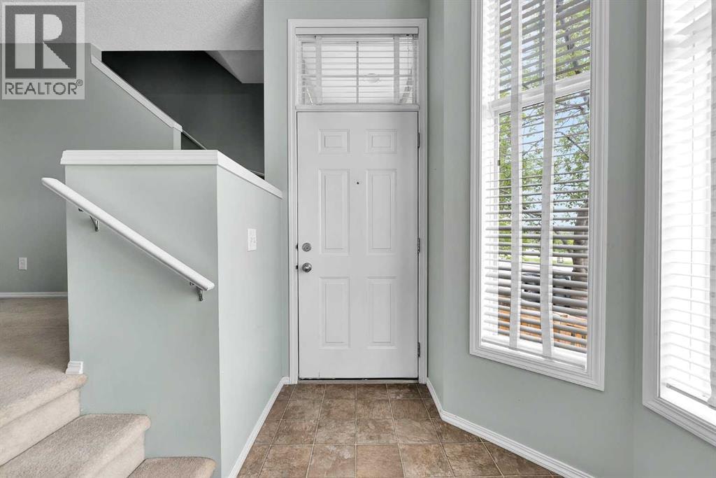 207 Mckenzie Towne Gate SE — photo 5