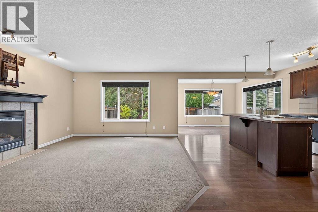 162 Cranwell Square SE — photo 7