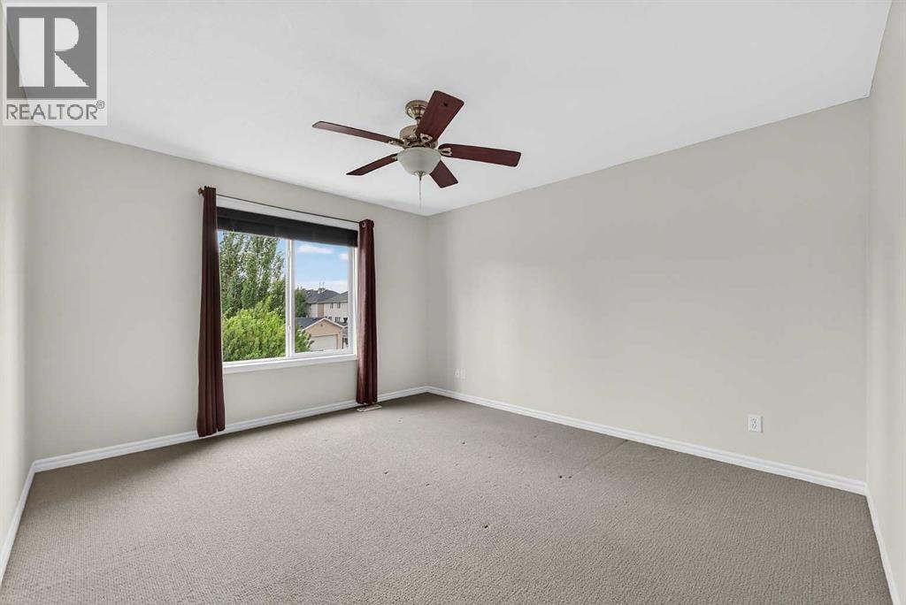 162 Cranwell Square SE — photo 30